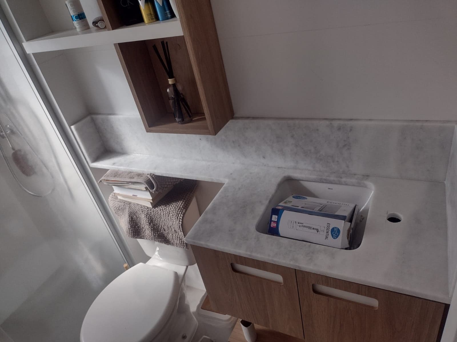 Bianco Carrara em Banheiro