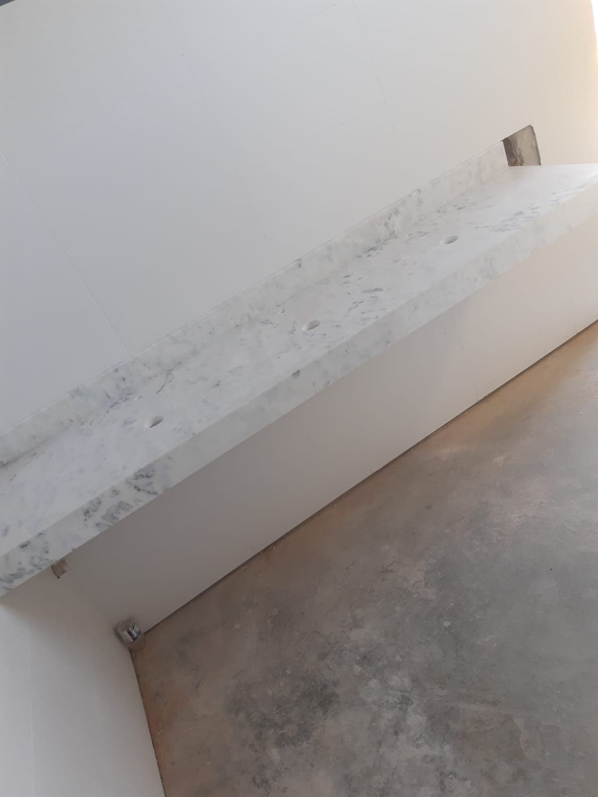 Bianco Carrara em Banheiro