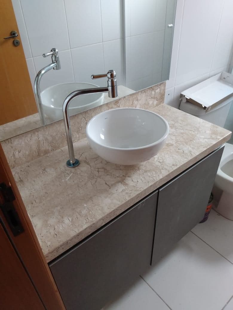 Crema Marfil em Banheiro
