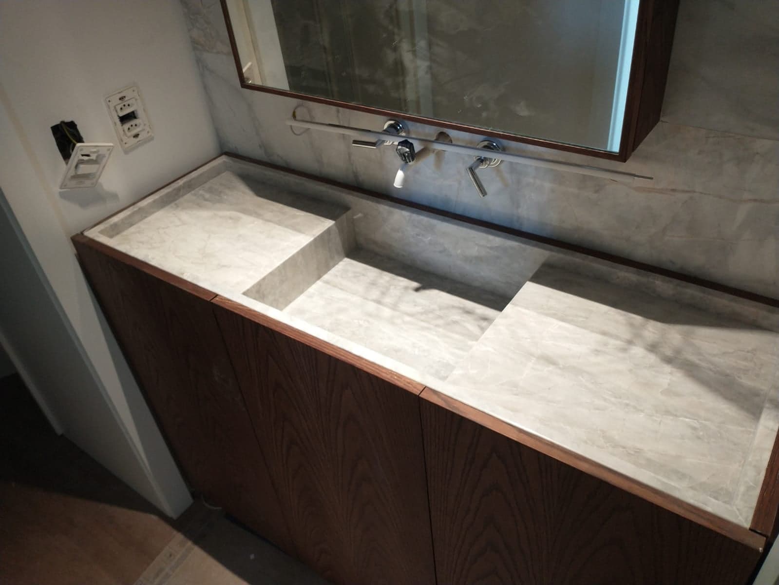 Bianco Carrara em Banheiro