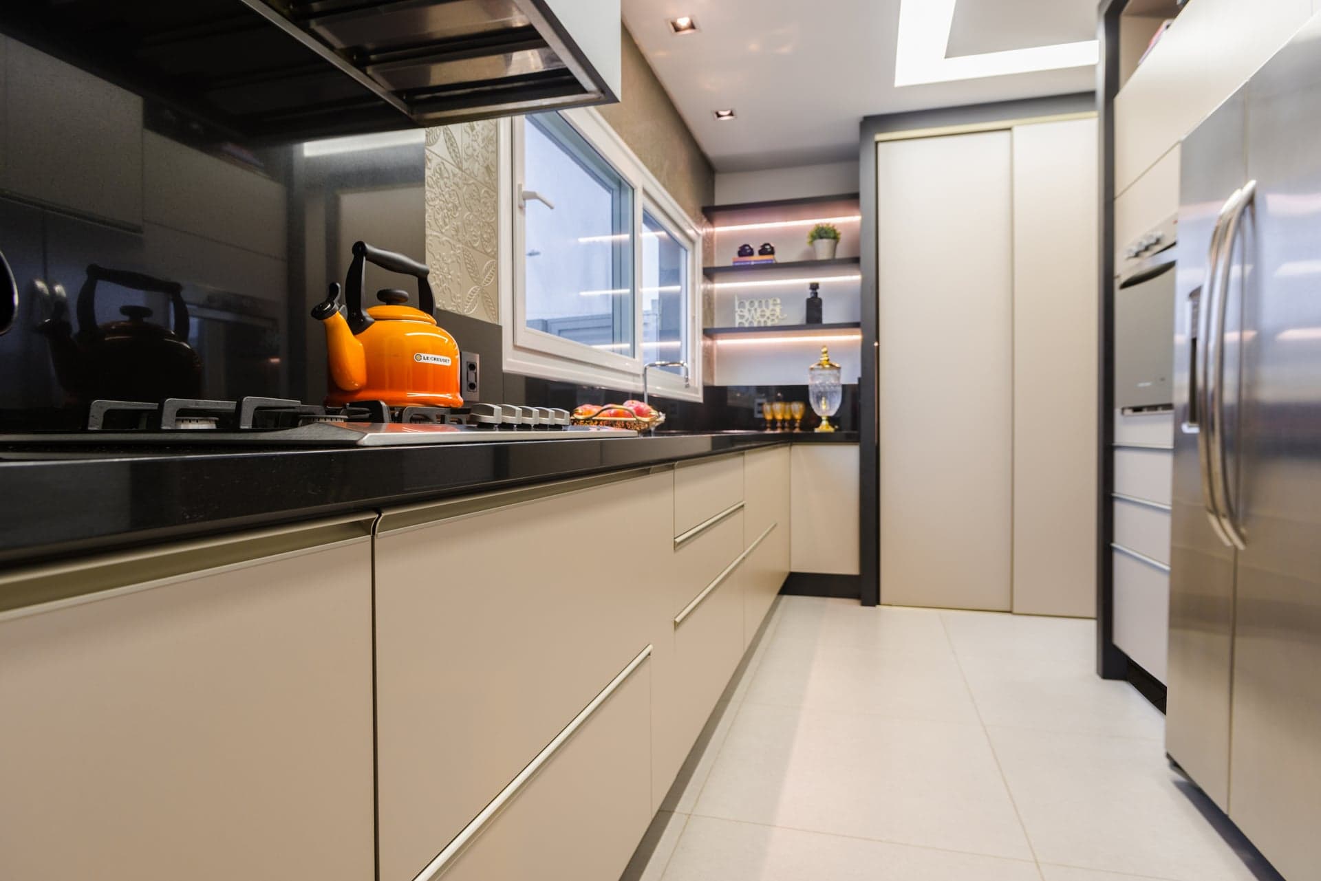Preto Absoluto em Cozinha