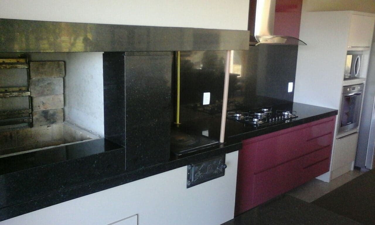 Preto São Gabriel em Cozinha