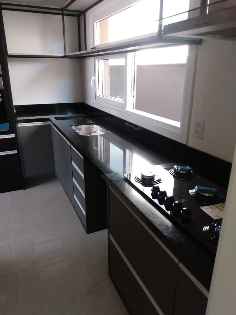 Preto Absoluto em Cozinha