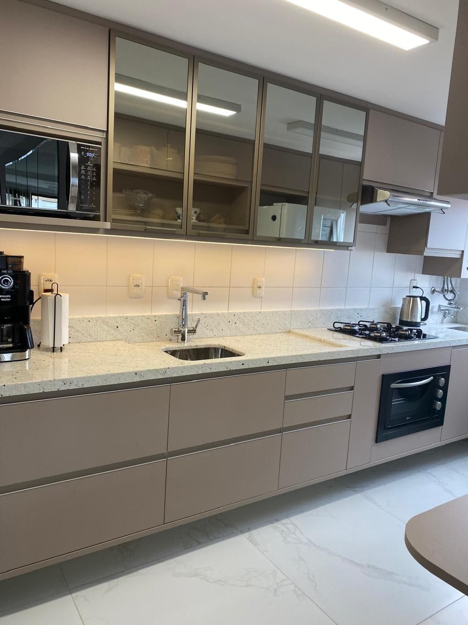 Branco Itaúnas em Cozinha