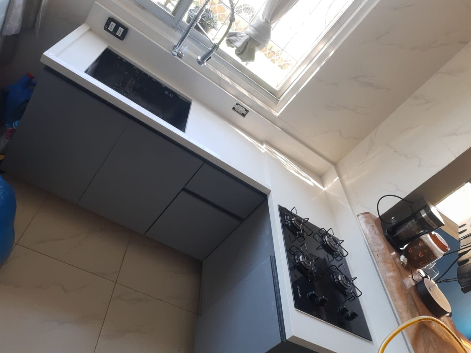 Branco Itaúnas em Cozinha