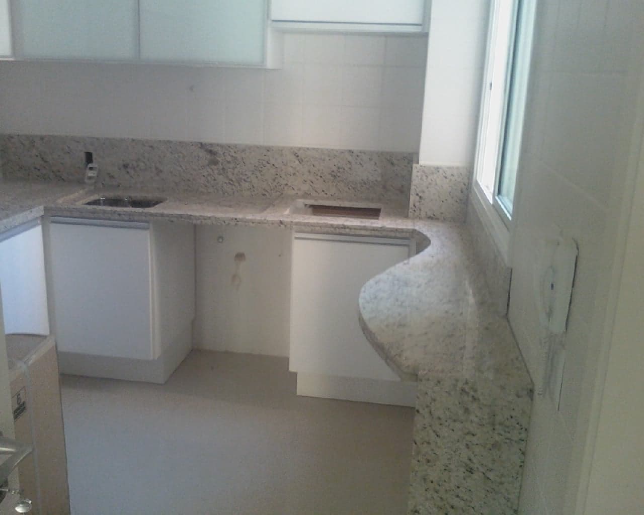 Branco Itaúnas em Cozinha