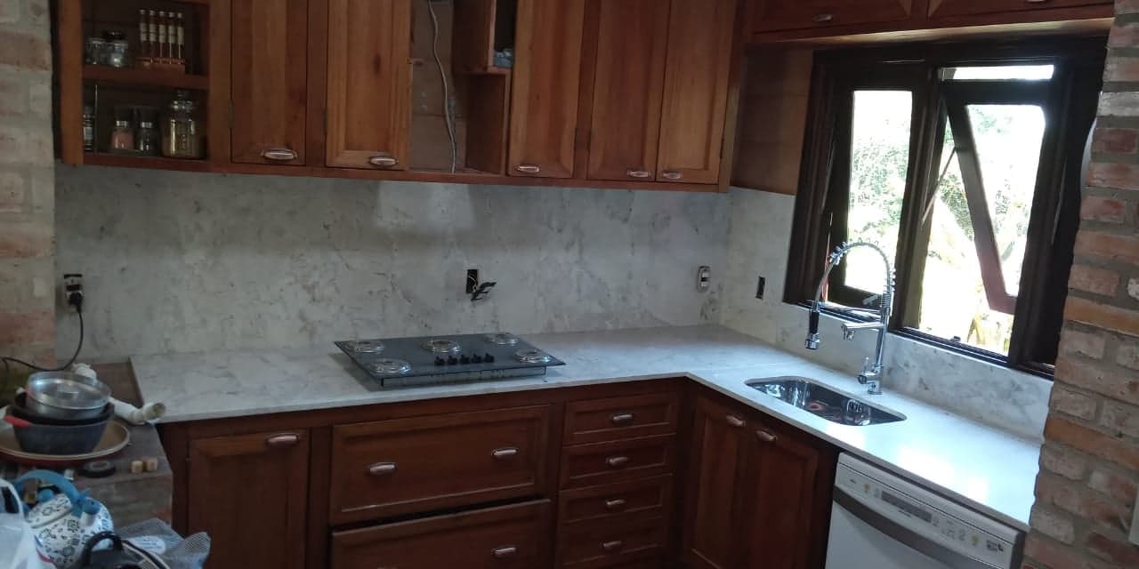 Bianco Carrara em Cozinha