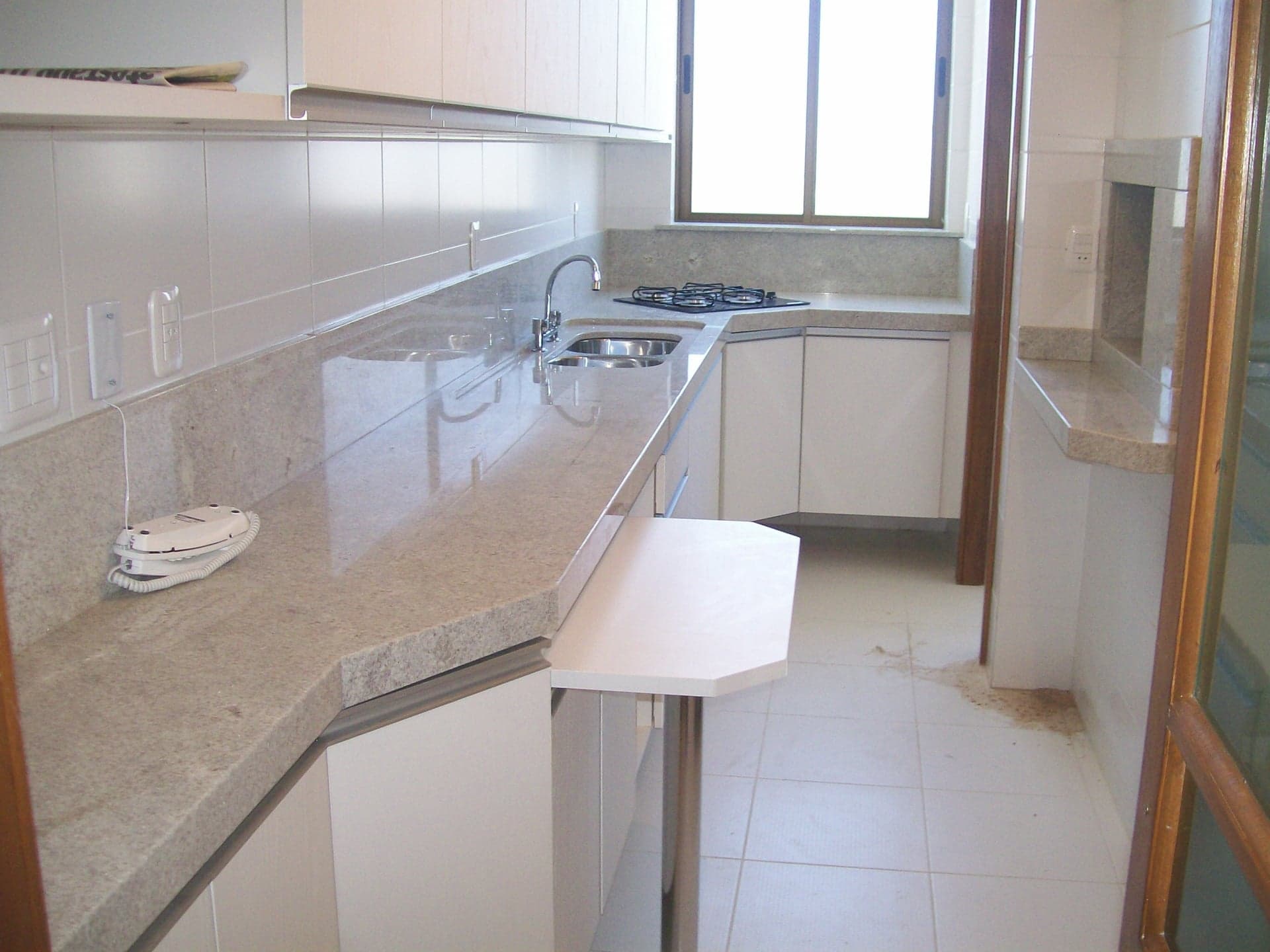 Branco Itaúnas em Cozinha