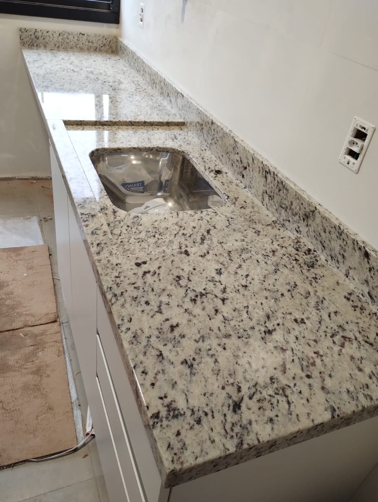 Branco Itaúnas em Cozinha