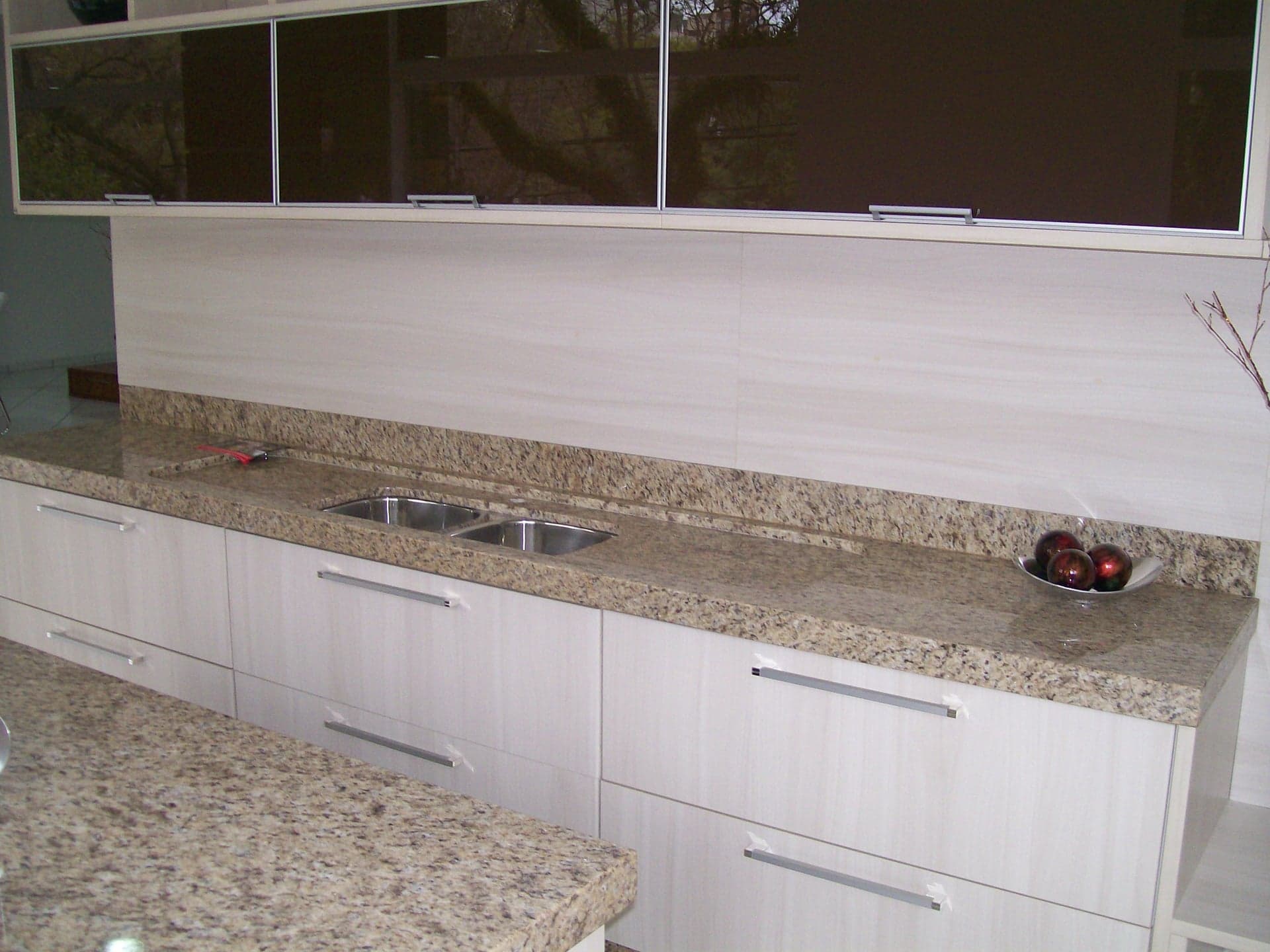 Amarelo Ornamental em Cozinha