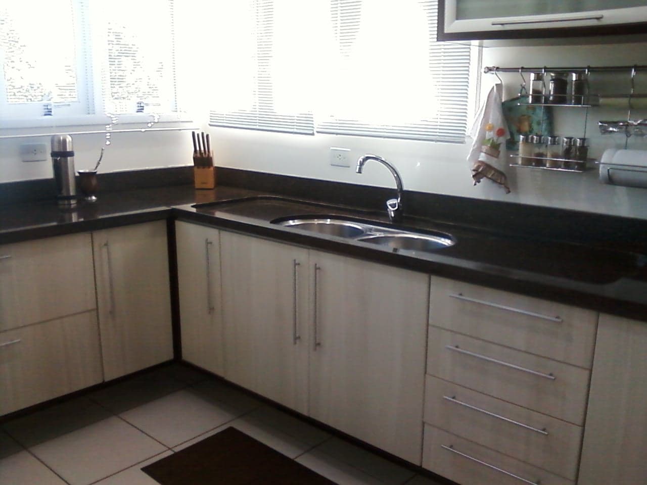 Preto Absoluto em Cozinha