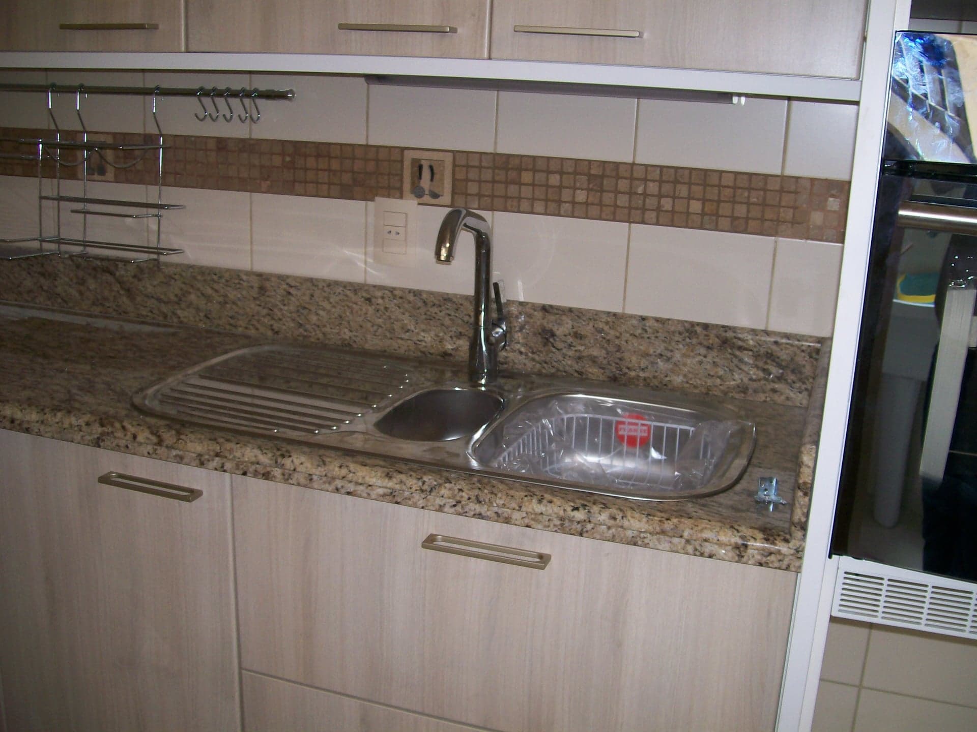 Amarelo Ornamental em Cozinha