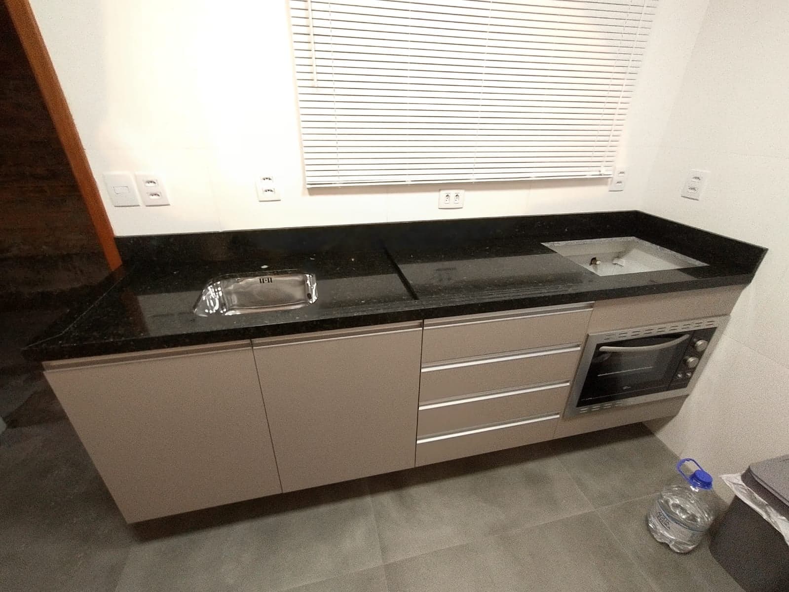 Preto Absoluto em Cozinha