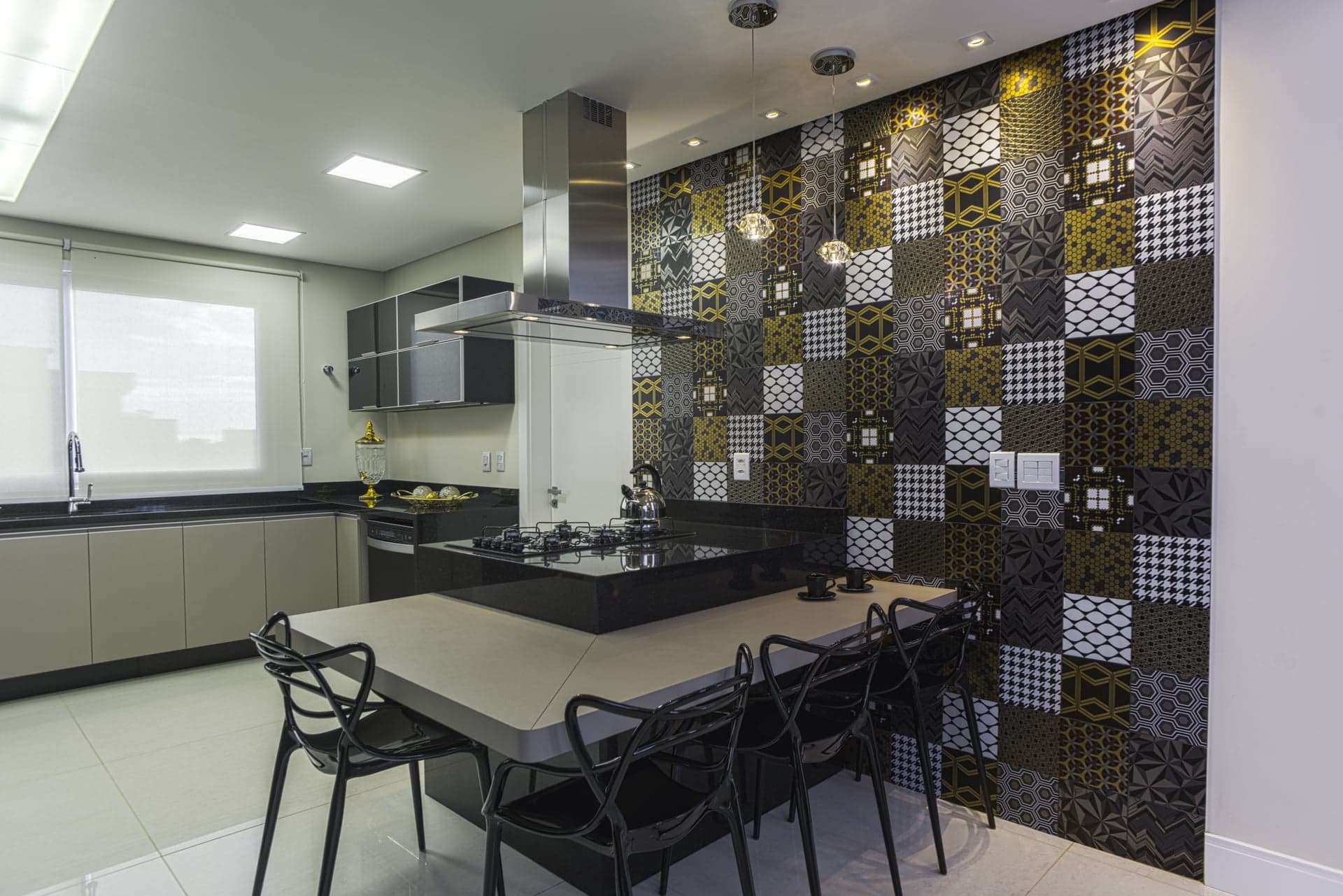 Preto Absoluto em Cozinha