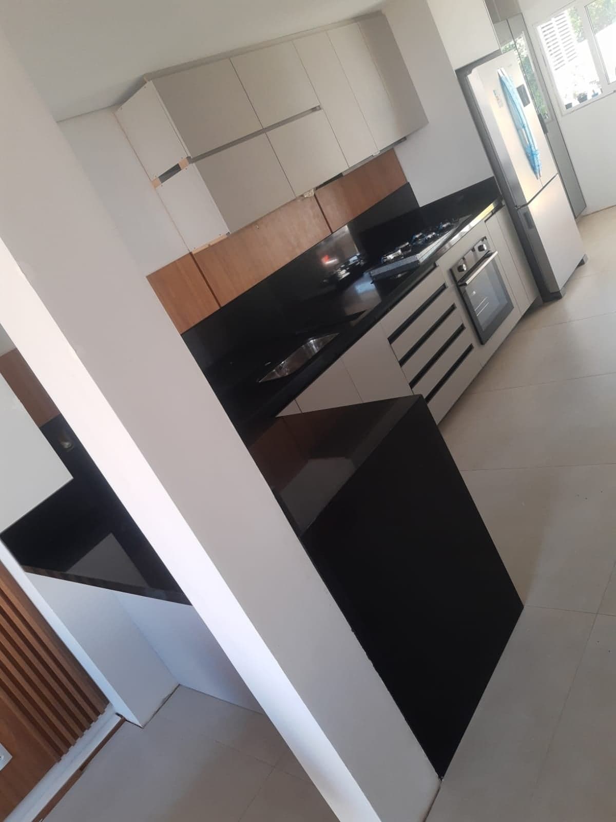 Preto Absoluto em Cozinha
