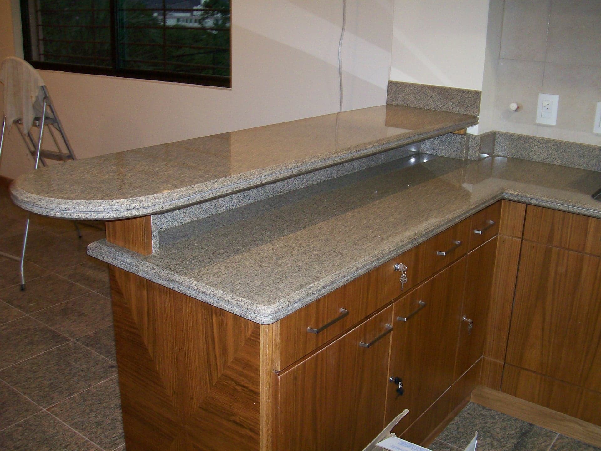 Amarelo Ornamental em Cozinha