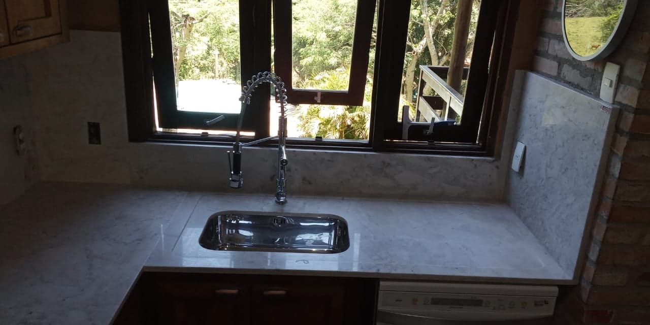 Bianco Carrara em Cozinha