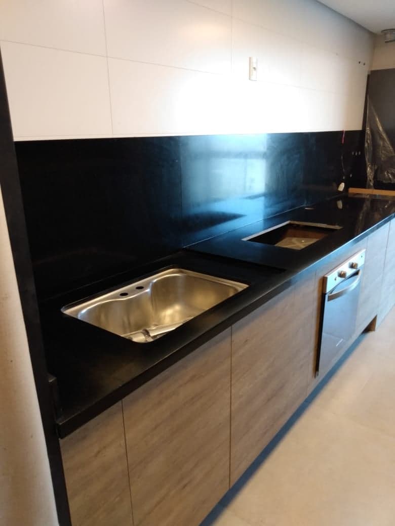 Preto Absoluto em Cozinha