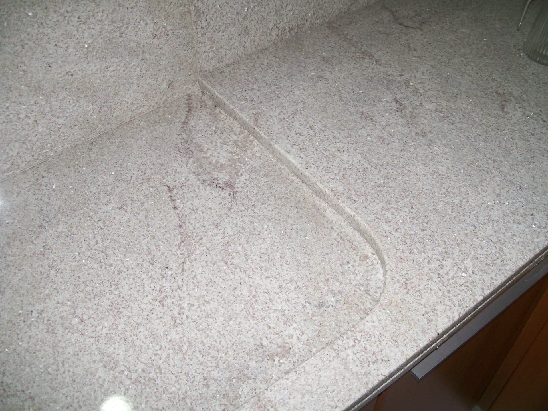 Amarelo Ornamental em Cozinha