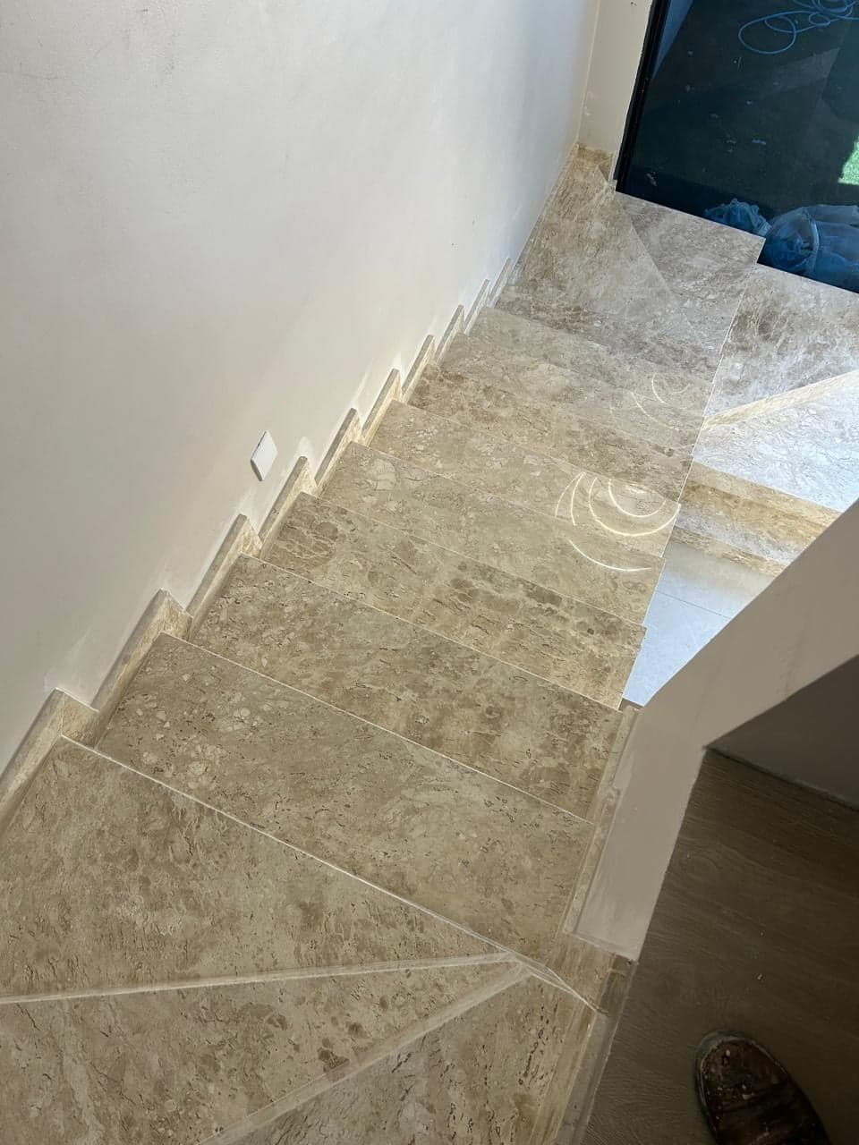 Travertino Romano em Escada