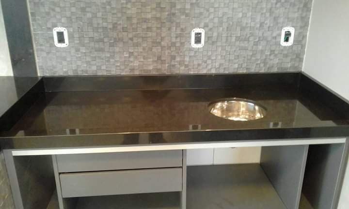 Preto Absoluto em Espaço Gourmet