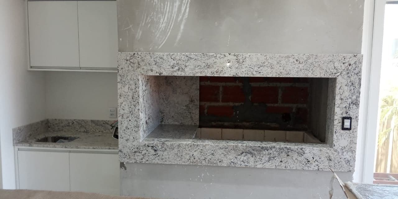 Branco Itaúnas em Espaço Gourmet