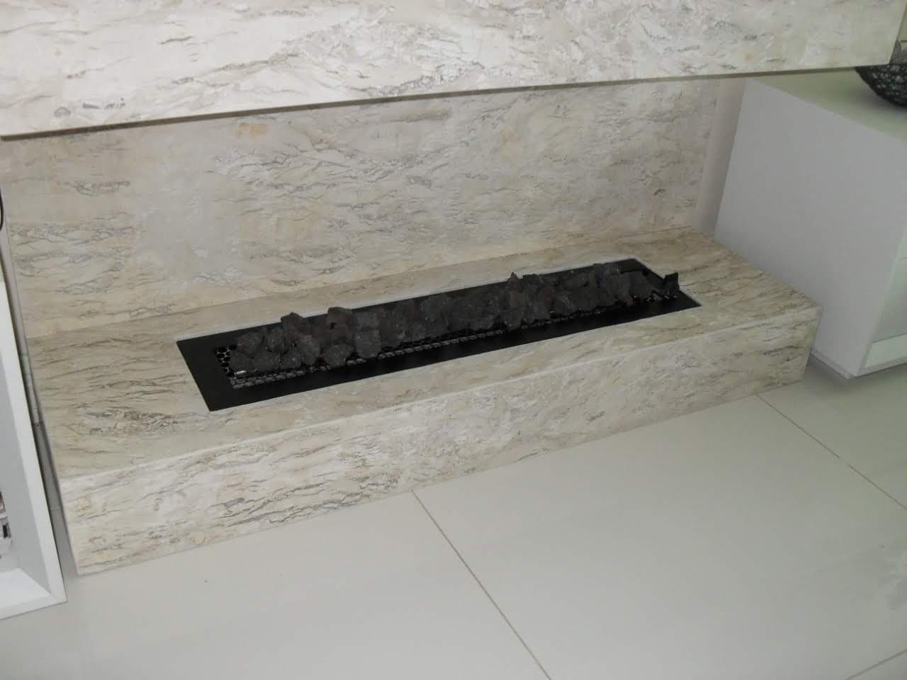 Travertino Romano em Lareira