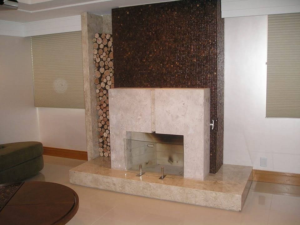 Crema Marfil em Lareira