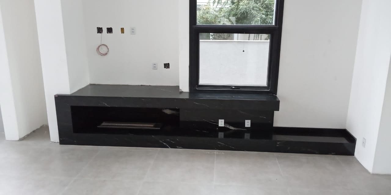 Nero Marquina em Lareira