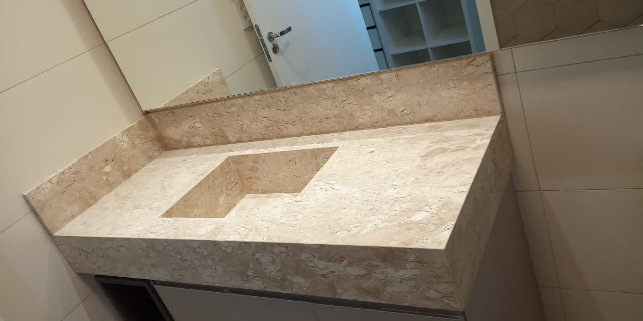 Crema Marfil em Galeria