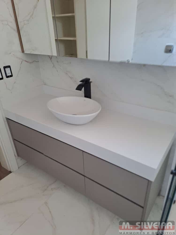 Bianco Carrara em Galeria