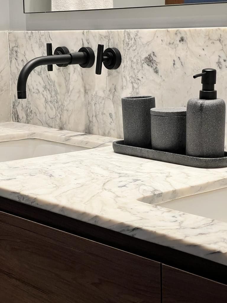 Bianco Carrara em Galeria
