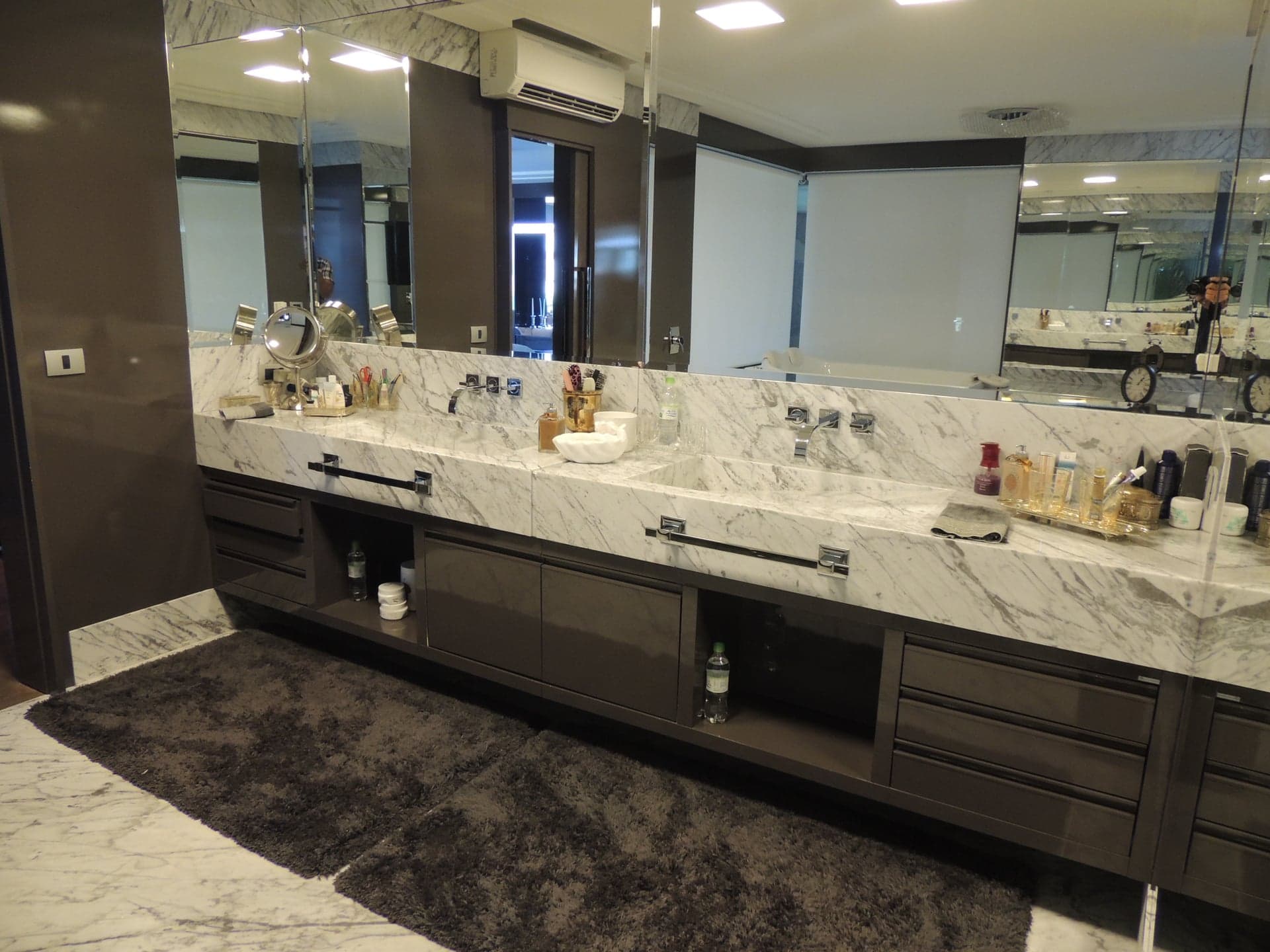 Bianco Carrara em Galeria