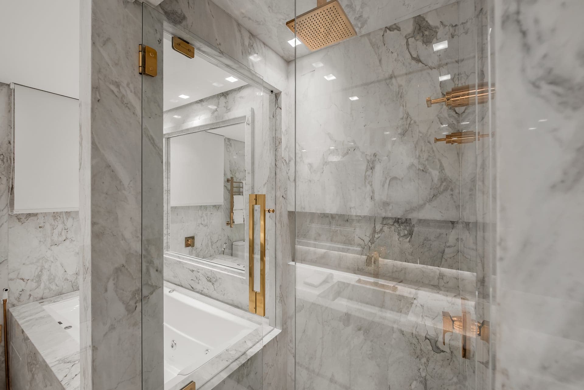 Calacatta Gold em Galeria