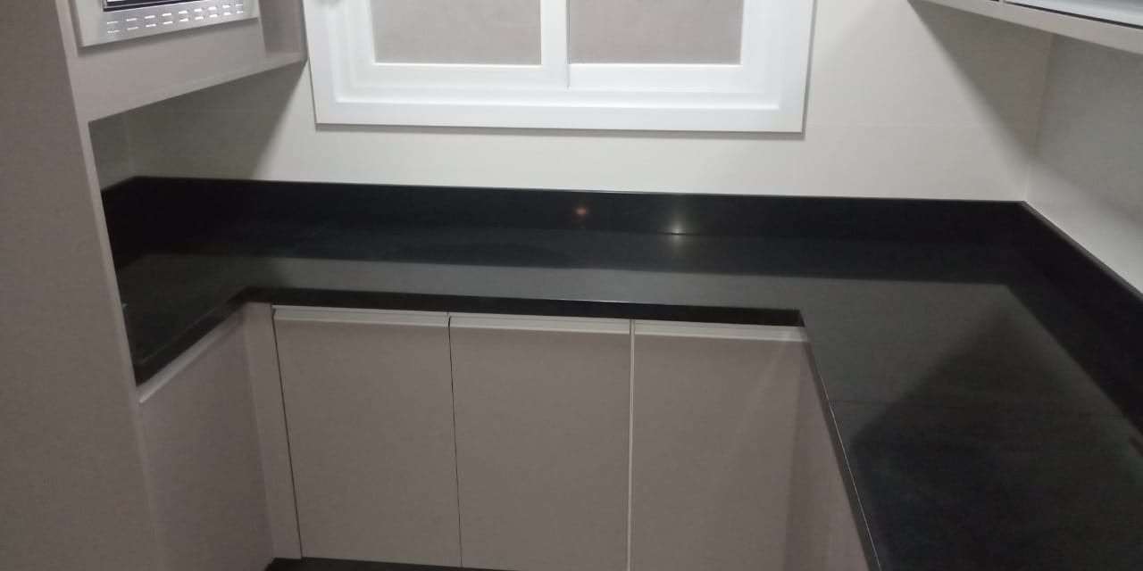 Preto Negresco em Cozinha